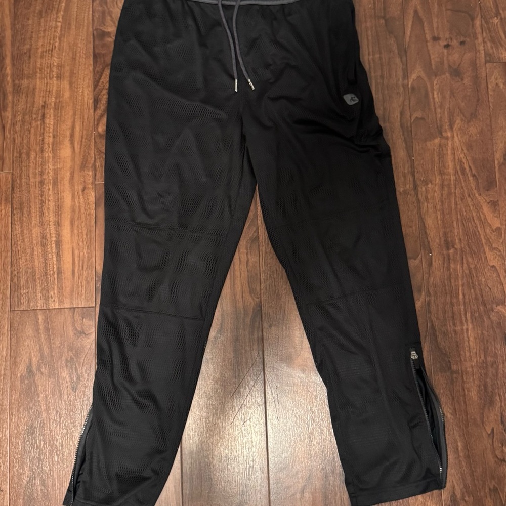 Source Unknown Black Joggers - image 1